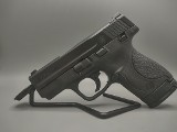 SMITH & WESSON M&P 9 SHIELD 9MM LUGER (9x19 PARA) - 2 of 3