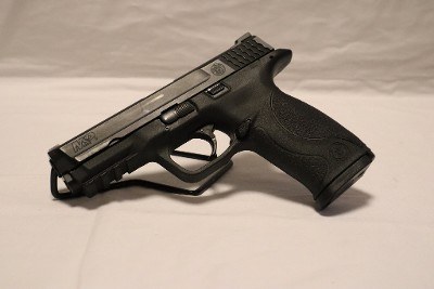 SMITH & WESSON M&P9 9MM LUGER (9x19 PARA)