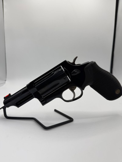 TAURUS THE JUDGE .45 colt / .410