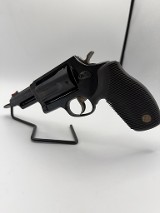 TAURUS THE JUDGE .45 colt / .410 - 2 of 3