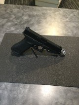 GLOCK glock 17 gen 5 9MM LUGER (9x19 PARA) - 2 of 3