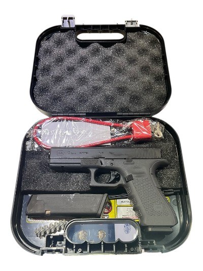 GLOCK G17 GEN 4 9MM LUGER (9x19 PARA)