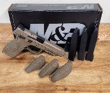 SMITH & WESSON M&P40 M2.0 .40 S&W - 2 of 3