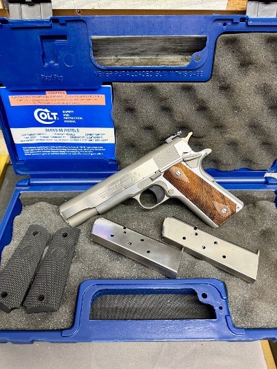 COLT 1911 .45 ACP
