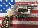 SMITH & WESSON MILITARY AND POLICE 38 Smith & Wesson - 2 of 2