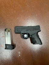 SPRINGFIELD ARMORY XD-40 SUB COMPACT .40 S&W - 3 of 3