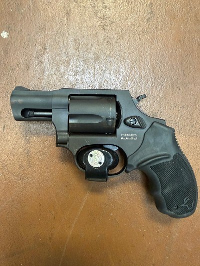 TAURUS 605 .357 MAG