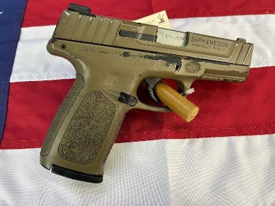 SMITH & WESSON SD9 VE 9MM LUGER (9x19 PARA)