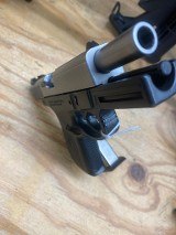 SMITH & WESSON sm40ve .40 S&W - 3 of 3