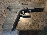 GLOCK 22 .40 S&W - 2 of 3