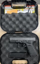 GLOCK G23 GEN 3 COMPACT .40 S&W - 1 of 3
