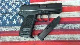 HECKLER & KOCH USP COMPACT .40 S&W - 2 of 3