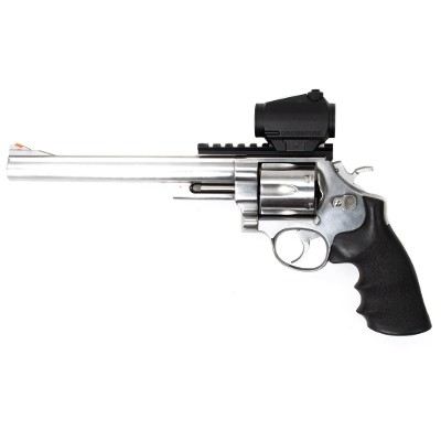 SMITH & WESSON
629-1 .44 MAGNUM