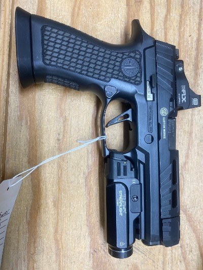 SIG SAUER P320 9MM LUGER (9x19 PARA)