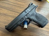 SMITH & WESSON M&P9 9MM LUGER (9x19 PARA) - 2 of 3