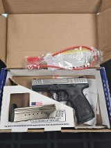SMITH & WESSON SD9 2.0 9MM LUGER (9x19 PARA) - 1 of 3