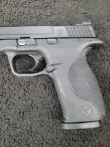 SMITH & WESSON M&P 40 S&W .40 S&W - 3 of 3
