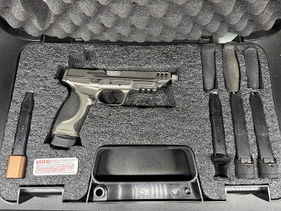 SMITH & WESSON M&P9 M2.0 METAL COMPETITOR 9MM LUGER (9x19 PARA)
