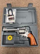 RUGER NEW MODEL BLACKHAWK BISLEY .45 LC - 1 of 3 RUGER NEW MODEL BLACKHAWK BISLEY .45 LC - 1 of 3