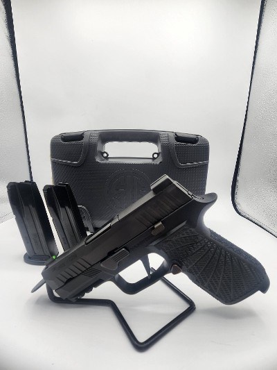 SIG SAUER P320 XCOMPACT 9MM LUGER (9X19 PARA)