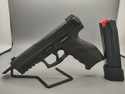 HECKLER & KOCH VP9 9MM LUGER (9x19 PARA)