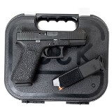 GLOCK 45 9MM LUGER (9X19 PARA) - 3 of 3 GLOCK 45 9MM LUGER (9X19 PARA) - 3 of 3