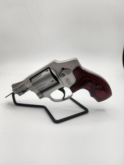 SMITH & WESSON 642-2 "Lady Smith" .38 SPL +P