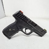 SMITH & WESSON SD40 .40 S&W - 3 of 3 SMITH & WESSON SD40 .40 S&W - 3 of 3