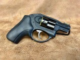 RUGER LCR .38 SPL - 2 of 3