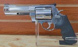 SMITH & WESSON 460 XVR .460 S&W MAGNUM - 2 of 3