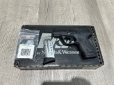 SMITH & WESSON M&P9 SHIELD 9MM LUGER (9X19 PARA)