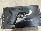 SMITH & WESSON M&P9 SHIELD 9MM LUGER (9X19 PARA) - 2 of 3