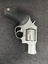 TAURUS 405 .40 S&W - 2 of 3