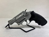 SMITH & WESSON 637-2 .38 SPL - 2 of 3