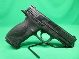 SMITH & WESSON M&P40 .40 S&W - 2 of 3