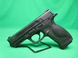 SMITH & WESSON M&P40 .40 S&W - 3 of 3