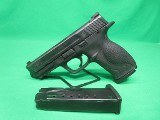 SMITH & WESSON M&P40 .40 S&W - 1 of 3