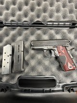 KIMBER 1911 ULTRA RCP II LG
.45 ACP - 1 of 3 KIMBER 1911 ULTRA RCP II LG
.45 ACP - 1 of 3