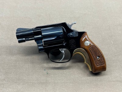 SMITH & WESSON MODEL 37 .38 SPL