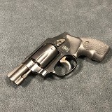 SMITH & WESSON MODEL 442-2 AIRWEIGHT .38 SPL - 1 of 2