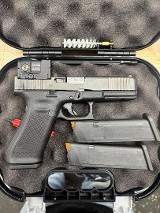 GLOCK G17 GEN 5 9MM LUGER (9x19 PARA) - 2 of 3