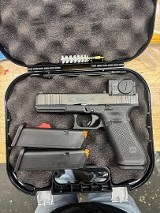 GLOCK G17 GEN 5 9MM LUGER (9x19 PARA) - 1 of 3