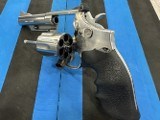 SMITH & WESSON 66-2 .357 MAG - 3 of 3 SMITH & WESSON 66-2 .357 MAG - 3 of 3