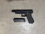 GLOCK 17 Gen 3 9MM LUGER (9x19 PARA) - 1 of 2