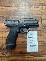 BERETTA APX .40 S&W - 2 of 2