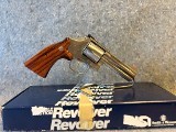SMITH & WESSON 686 .357 MAG - 2 of 3