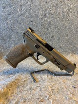 SMITH & WESSON M&P 40 M2.0 .40 S&W