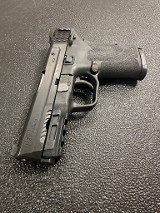 SMITH & WESSON M&P9 SHIELD EZ M2.0 9MM LUGER (9X19 PARA)