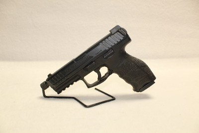 HECKLER & KOCH VP9 9MM LUGER (9x19 PARA)