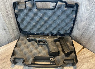 SMITH & WESSON M&P 9 9MM LUGER (9x19 PARA)